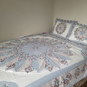 Country Cottage Quilt Set, Queen